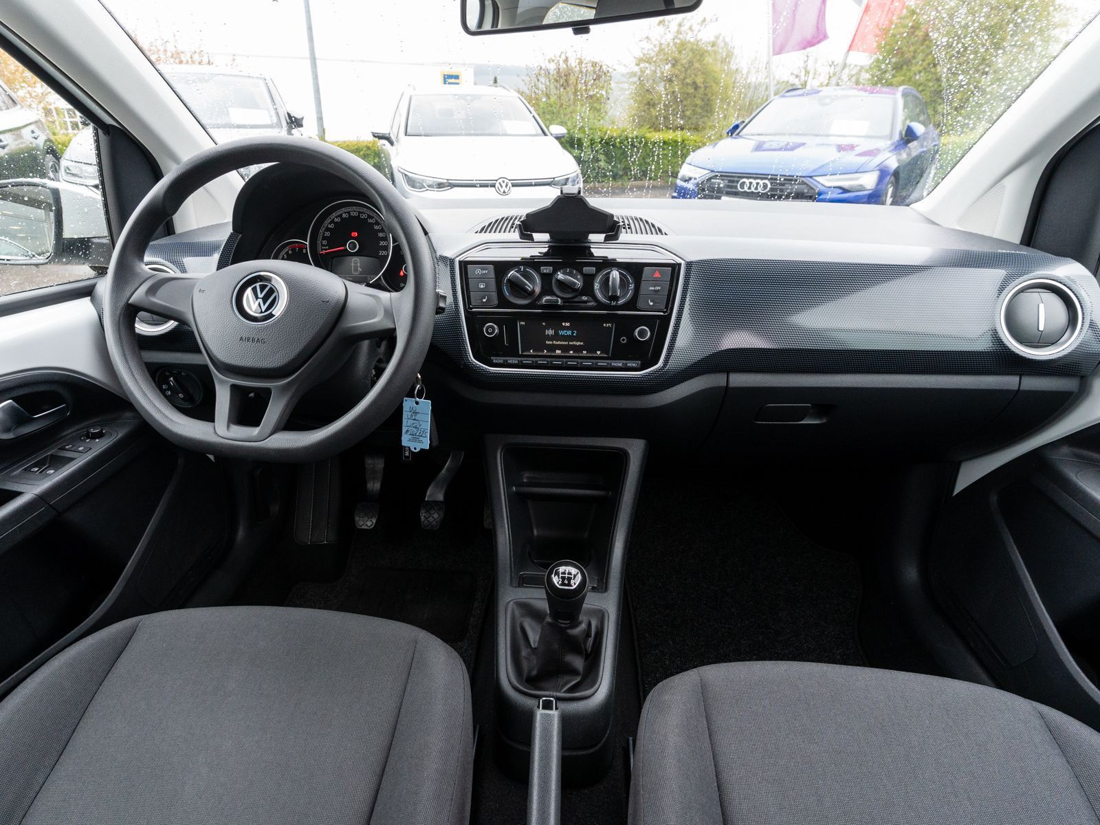 Volkswagen up! - Bild 7
