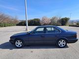 BMW 520i E34 - BMW 520: E34