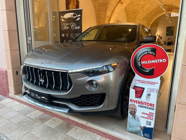 Maserati MASERATI LEVANTE 3.0 V6 GRANLUSSO 250CV Q4 PELLE