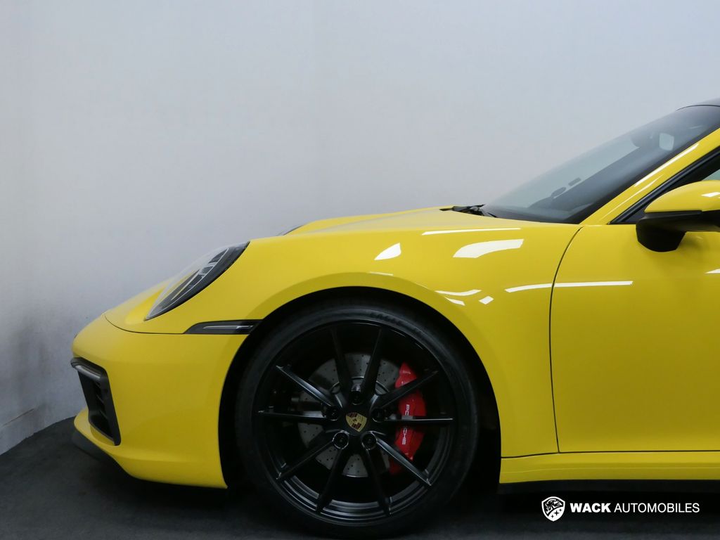 PORSCHE 911 2019
