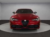 Alfa Romeo Giulia Quadrifoglio 2.9 V6 520PS Akrapovic Tech  - Gebrauchtwagen mit Akrapovic Auspuffanlage