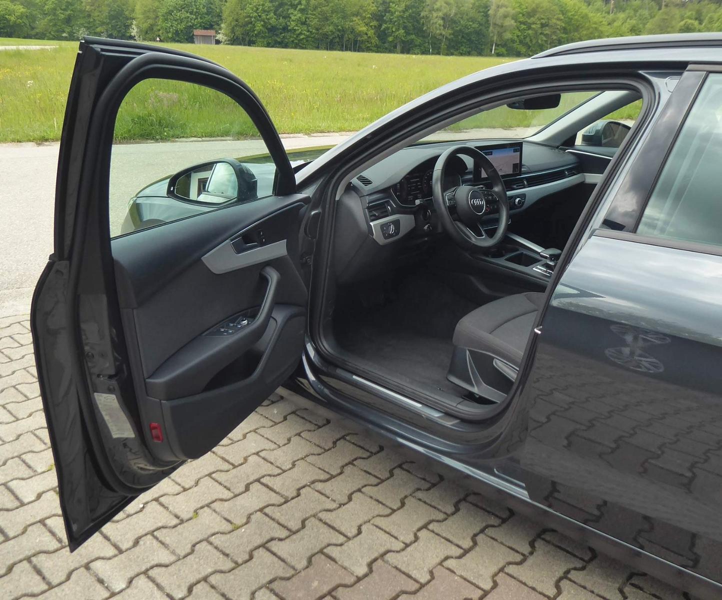 Audi A4 Avant 35 TDI S-Tronic/LED/VIRTUAL/NAVI/18"ALU, миниатюра 21