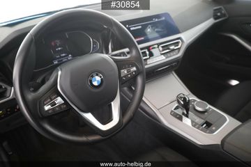 BMW 320 - 11