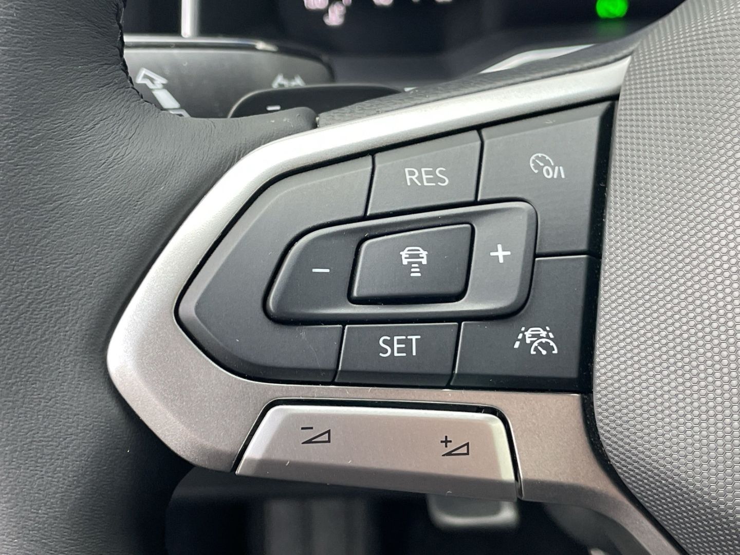 Taigo 1.0TSI DSG Move AHK/Kamera/App-Connect/ACC