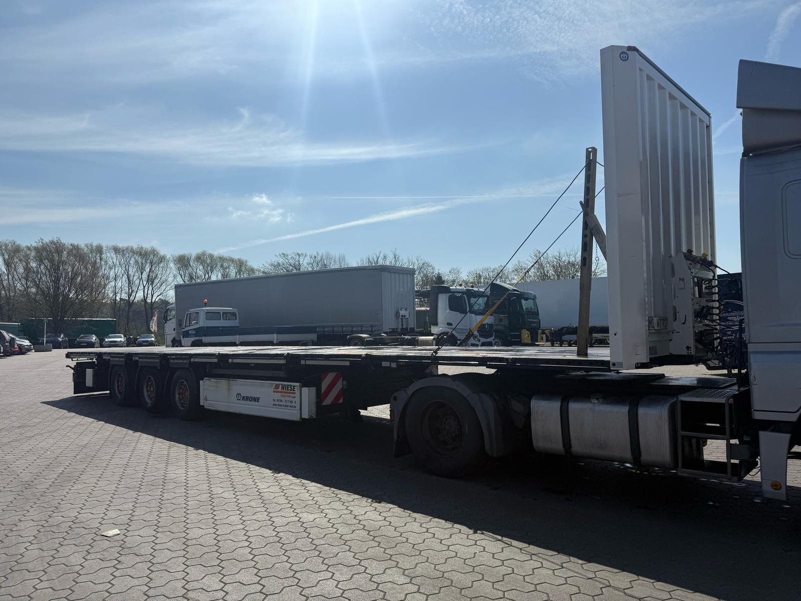 Fahrzeugabbildung Krone SDP 27 Mega Stahlmatten Auflieger