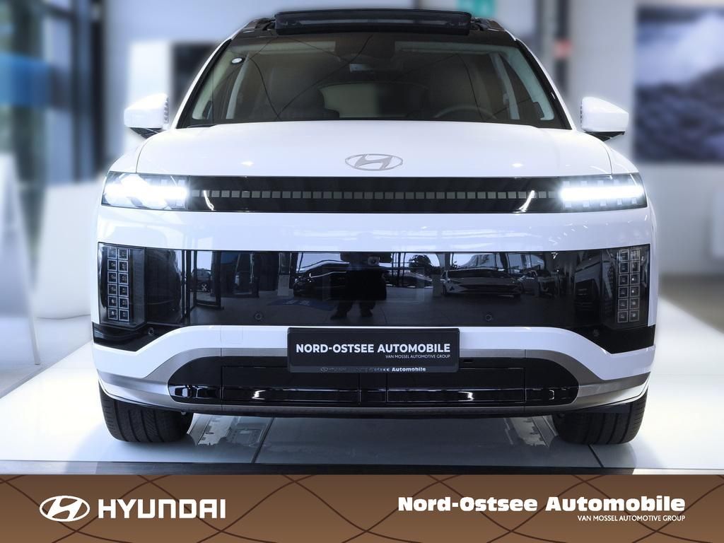 Fahrzeugabbildung Hyundai IONIQ 9 UNIQ Pano-Glas-Schiebedach Swivel Paket