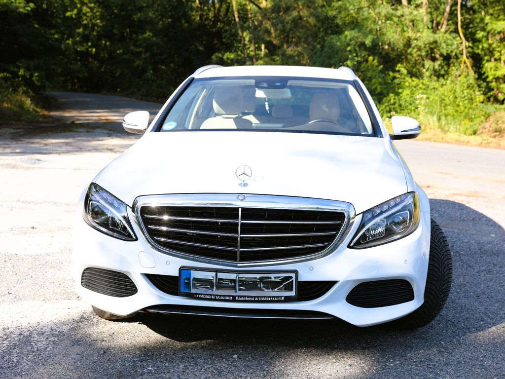 Image of Mercedes-Benz C 180