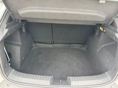 Fahrzeugabbildung Duster III TCe 130 Expression Digitales Cockpit