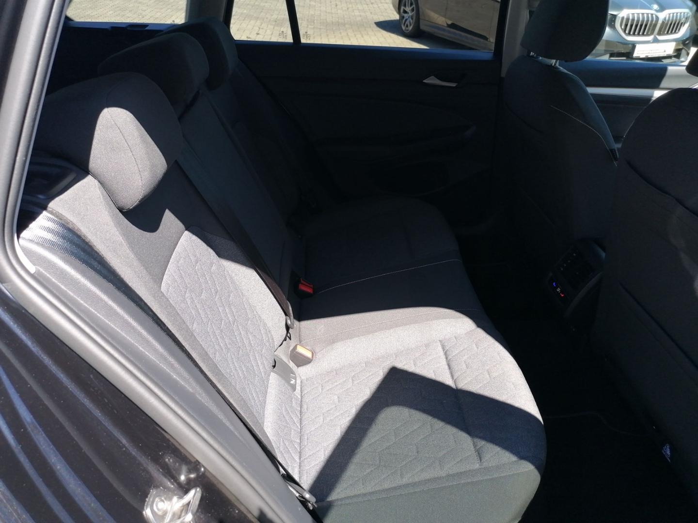 Volkswagen Golf Variant VIII LED Navi Klima LenkHzg. Shz Ca, миниатюра 10
