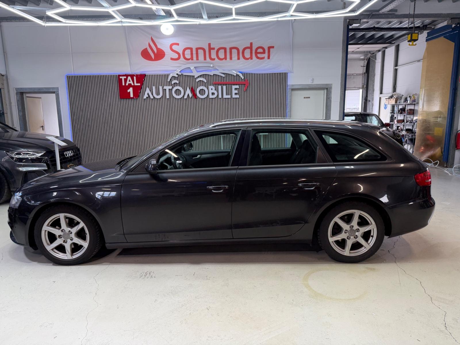 Audi A4 Avant Ambition Navigation PDC Xenon
