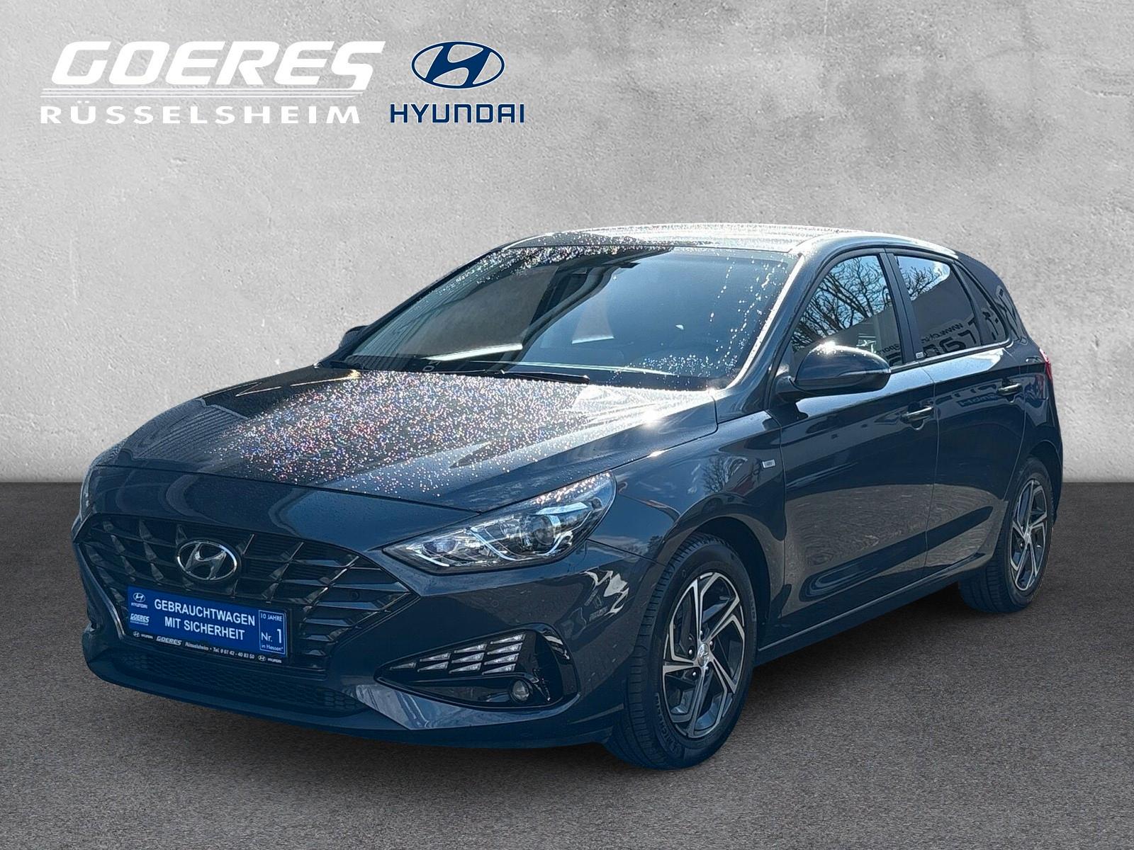 Hyundai i30 1.0L *NAVI*SHZ*LHZ*PDC V+H*8-FACH*