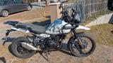 Royal Enfield Himalayan 450 Kamet White - Royal Enfield Himalayan 450