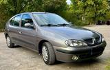 Renault Megane Authentique 1.4 16V Authentique - gebrauchte Renault Megane aus dem Jahr 2002