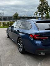 BMW 530e Touring M-Paket 360 Kameras Head-Up Laser - BMW: E36 M Paket