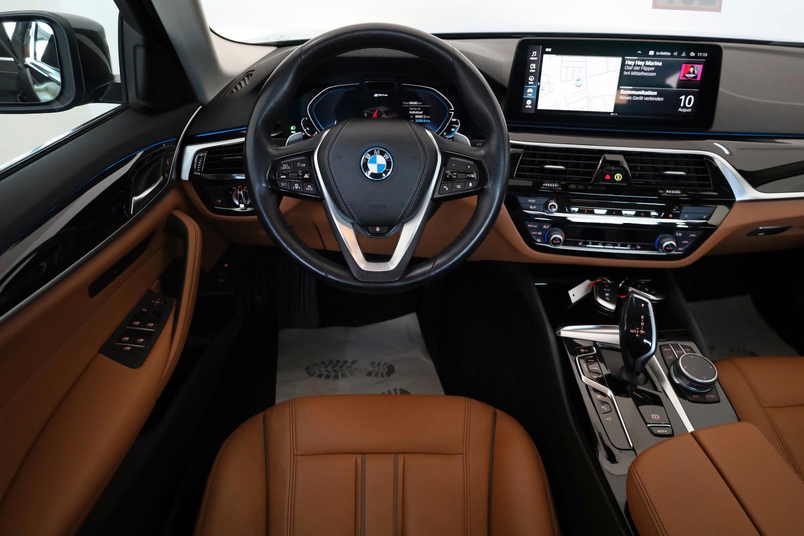 Fahrzeugabbildung BMW 530e xDrive Leder,Navi,LED,HUD,SD,Apple CarPlay,