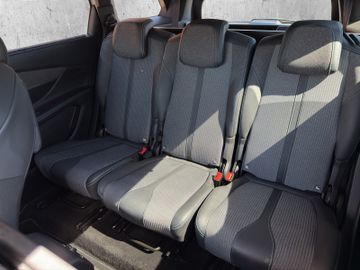 Peugeot 5008 Allure Pack 1.2 PureTech 130 +Navi+Kam.+SHZ