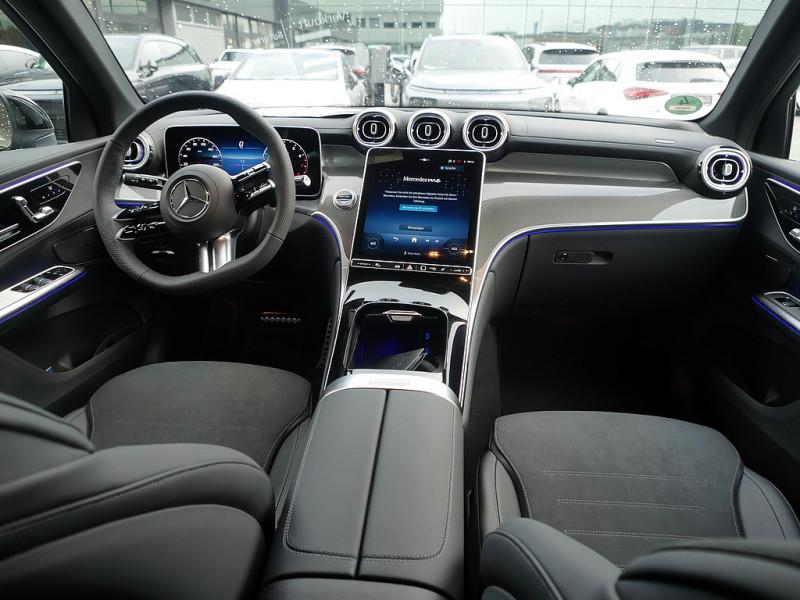Mercedes-Benz GLC 200 4MATIC AMG MEMO 360 AHK DISTR KAMERA PDC