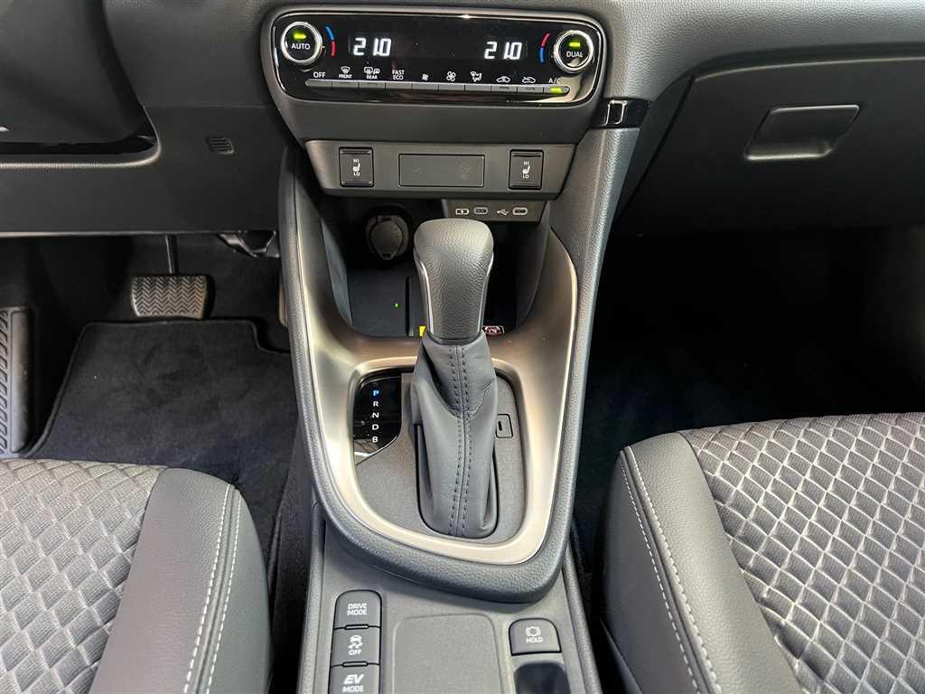 Mazda 2 Hybrid Homura CVT mit Voll-LED, Teilleder & Rü