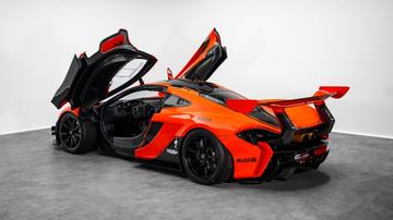 2015 Mclaren P1 photo 2