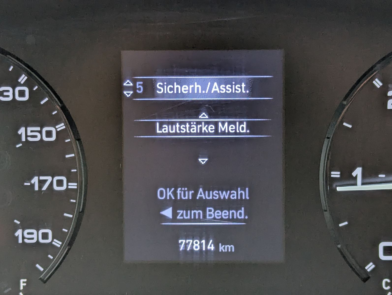 FIAT Ducato 140 L4 H2 Kamera 8-Sitze Business +-Paket - Image 28