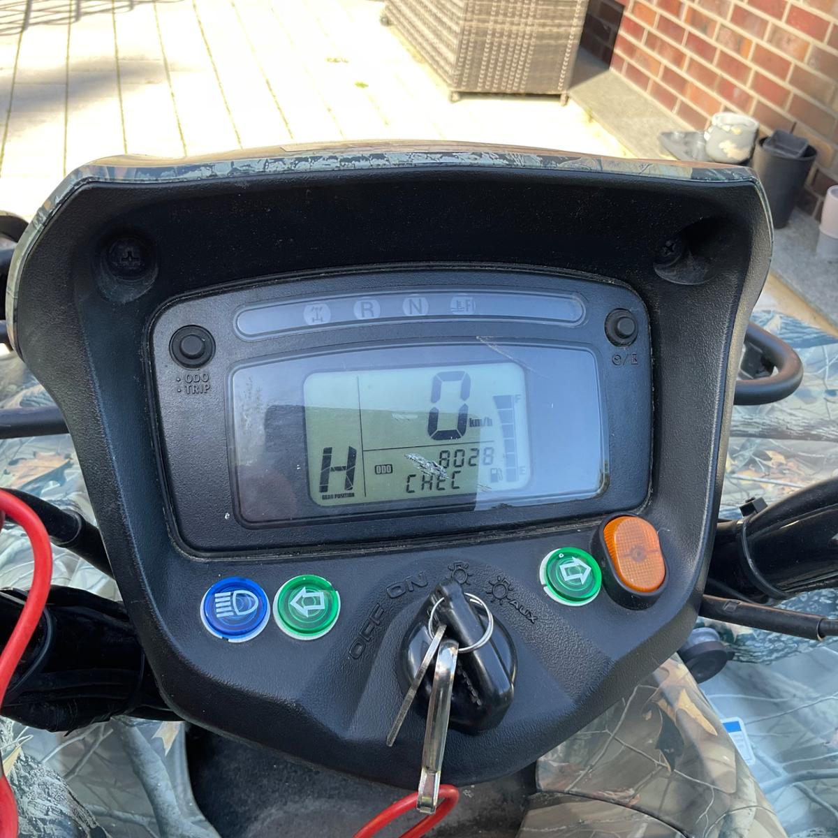 Suzuki  2012 — engine 750 cm³, 49 HP (36kW)