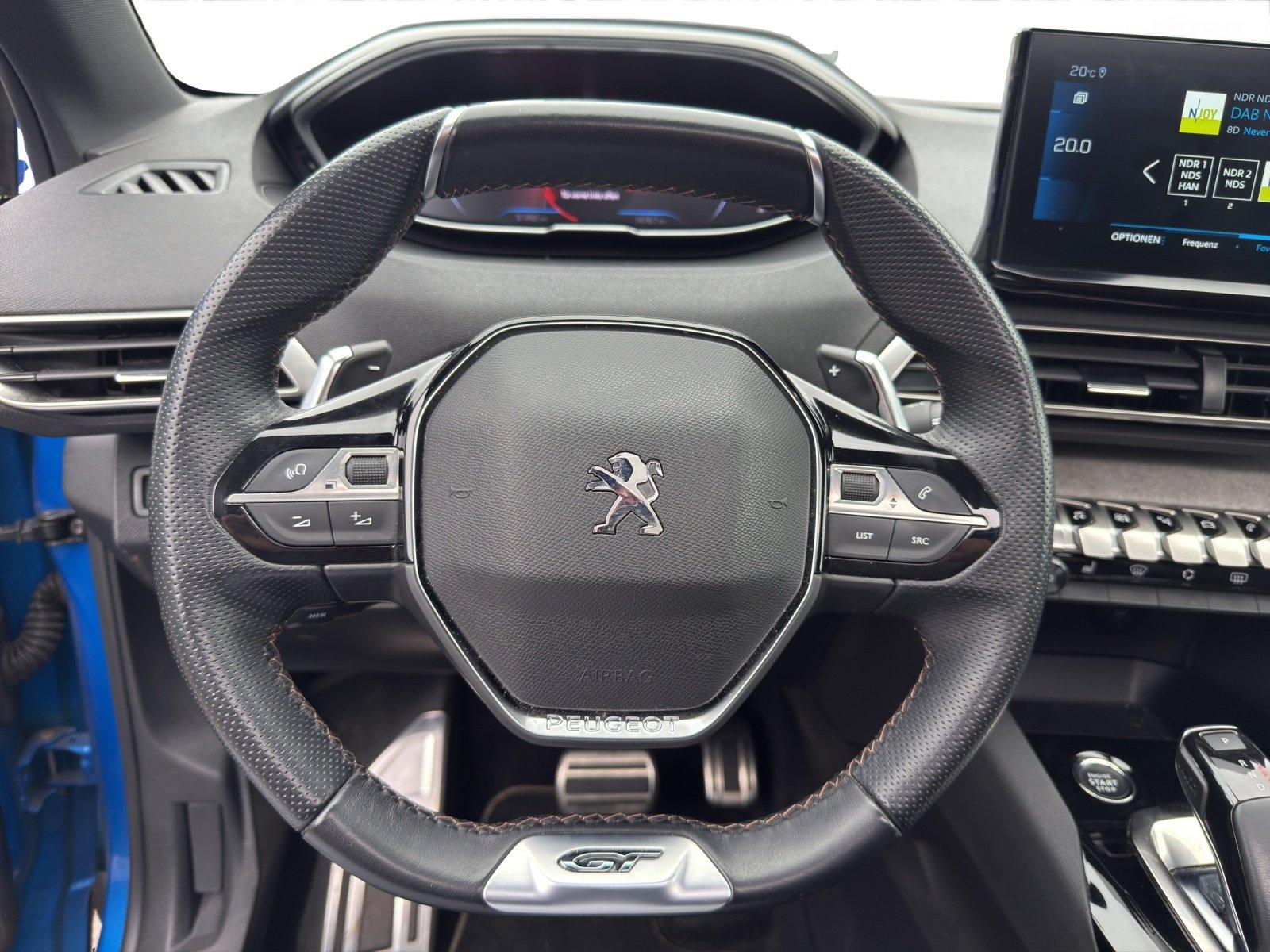 Peugeot 3008 1.5 BlueHDi 130 GT Kam.+KeyLess+LED+Navi+SD