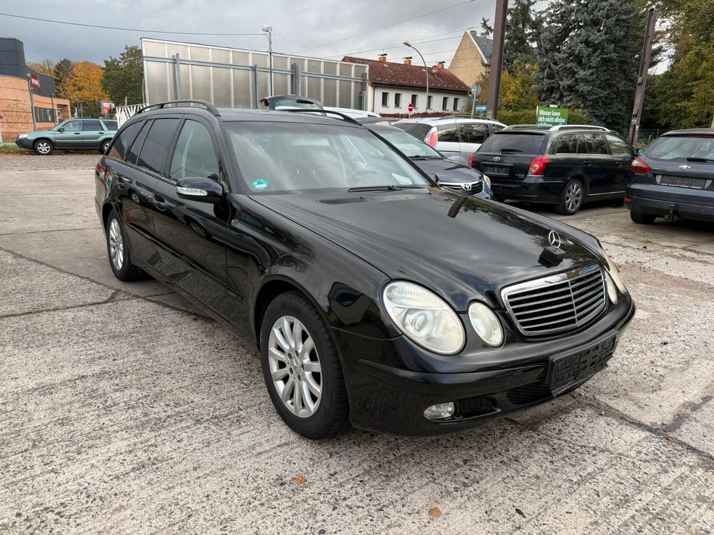 Mercedes-Benz E 200