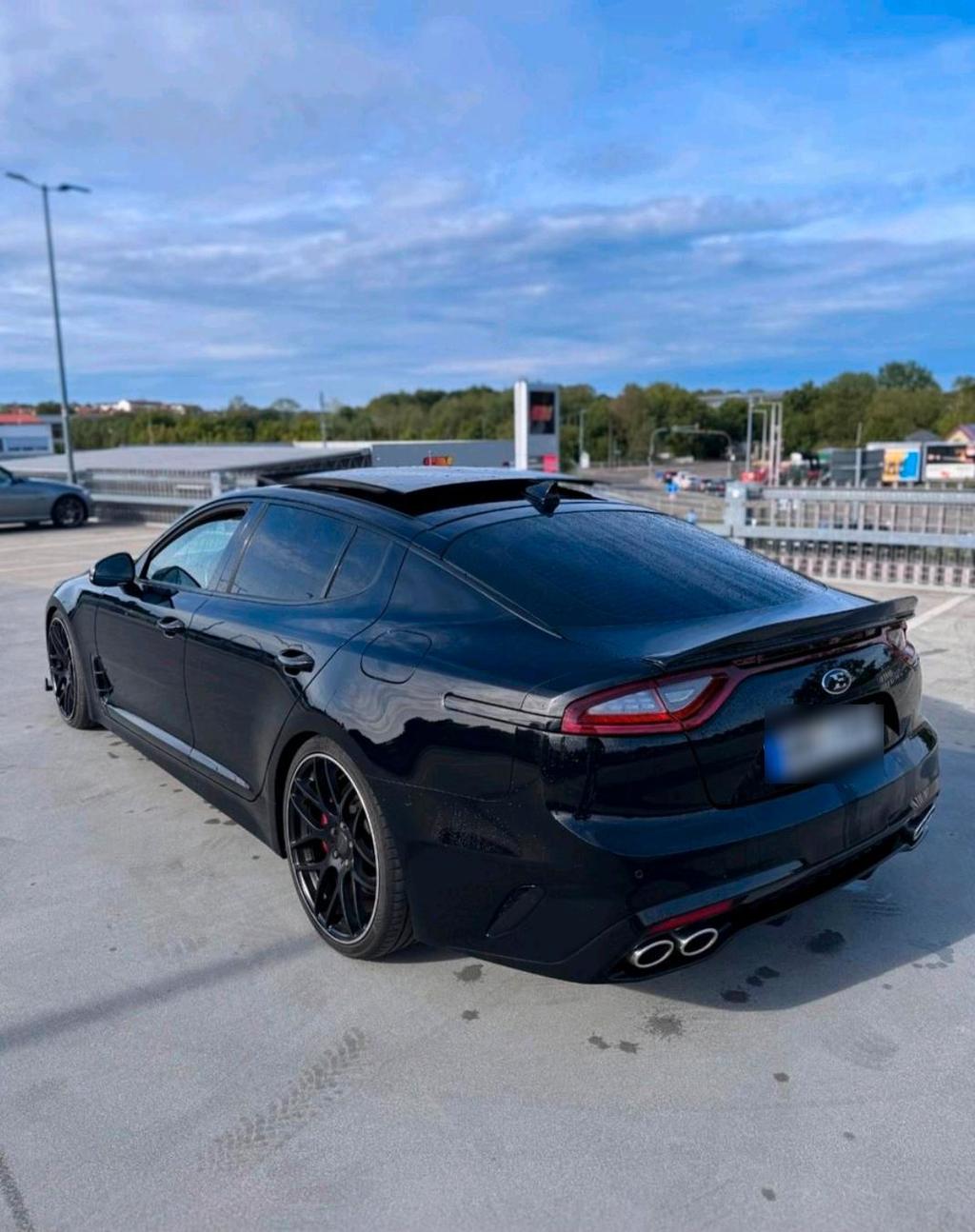 Kia KIA STINGER GT