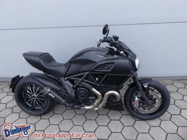 Ducati Diavel 1200 Dark ABS - TOP-ZUSTAND