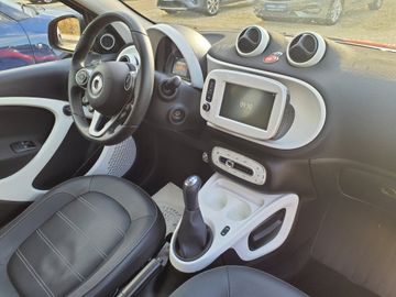 Bild 6 Smart FORFOUR 1.0 Prime - SHZG,T.OMAT,KLIMAAUT.