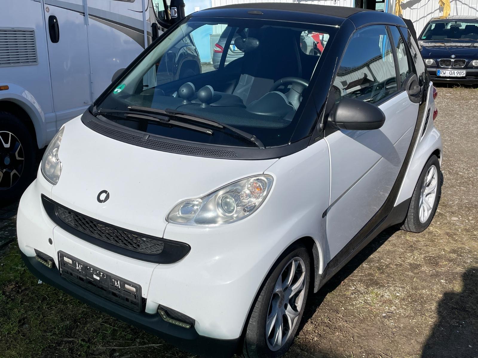 Smart ForTwo cabrio 1.0 62kW passion