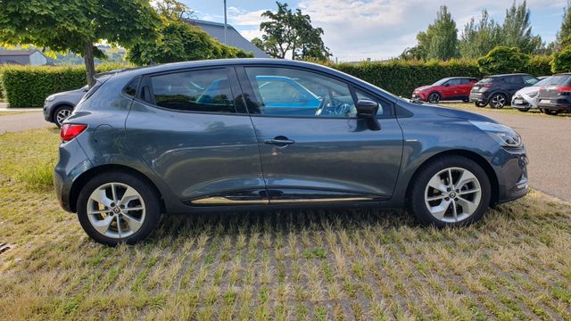 Renault Clio 1.2 16V 75 Limited 