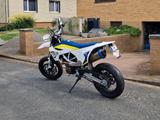 Husqvarna 701 SM - HUSQVARNA SM