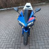 Yamaha R1 RN09 - YAMAHA 2003 R1