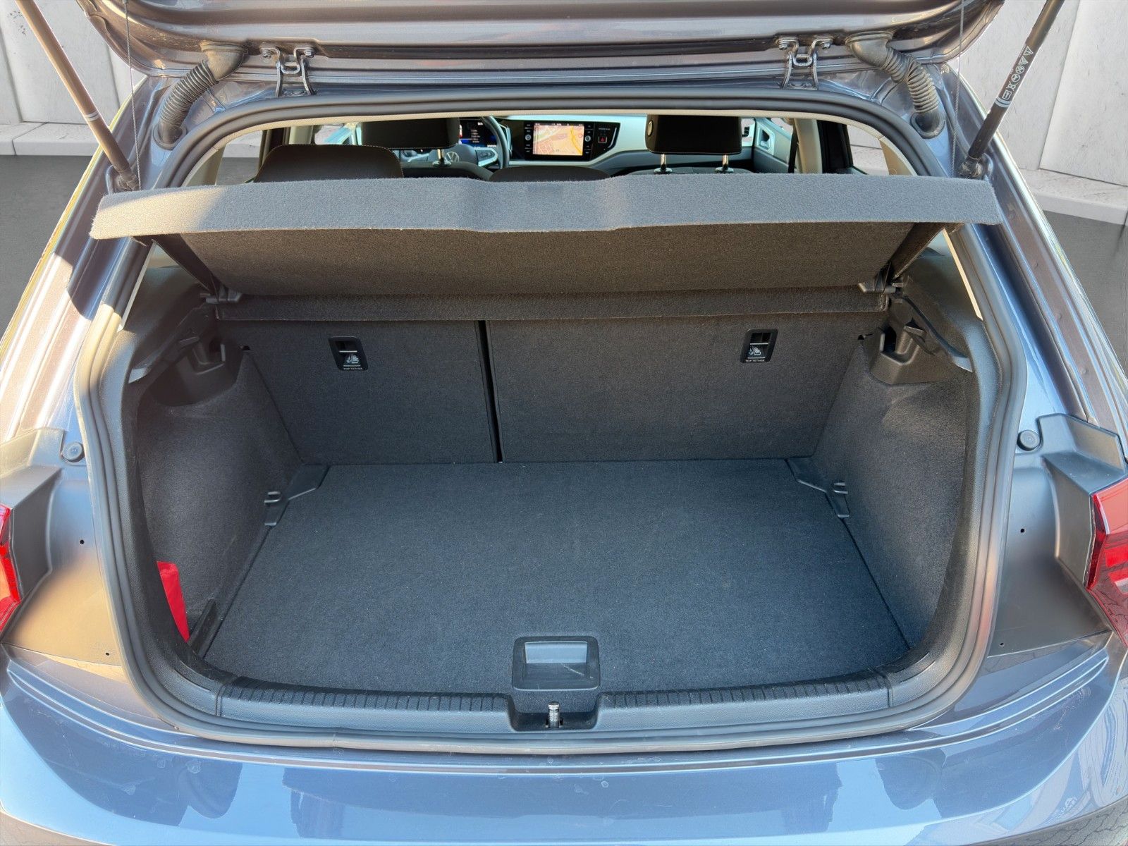 Fahrzeugabbildung Volkswagen Polo VI Move*SHZ*ViCo*NAVI*LED***