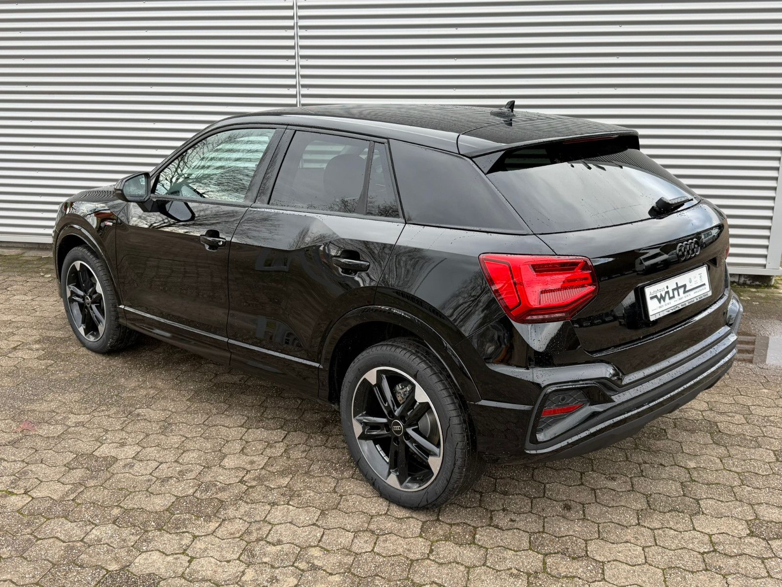 Fahrzeugabbildung Audi Q2 35 TFSI S line Navi SHZ