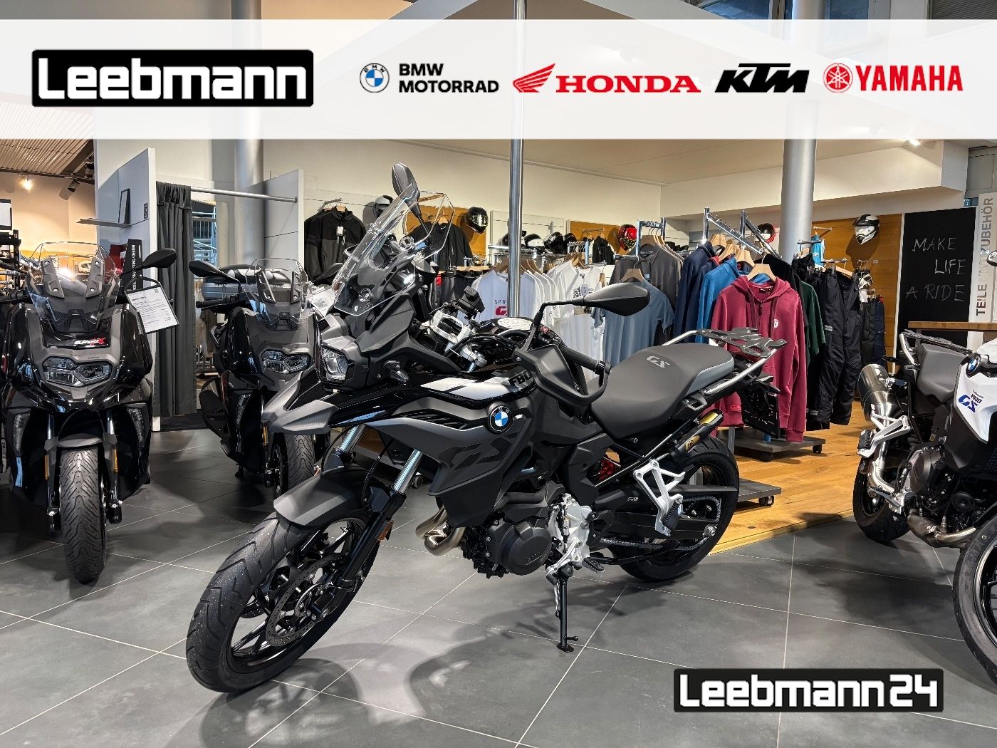Fahrzeugabbildung BMW F 800 GS Triple Black 3 Pakete