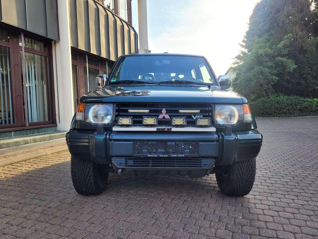 Mitsubishi Pajero