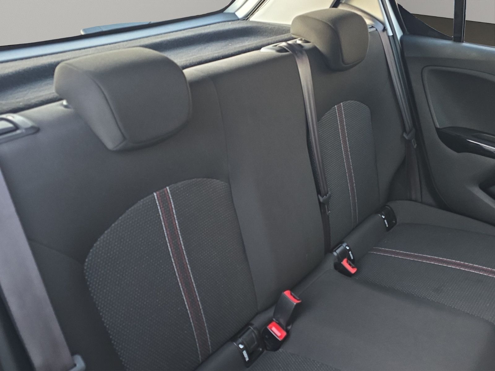 Fahrzeugabbildung Opel Corsa 1.4 Color Edition INSPEKTION TÜV NEU