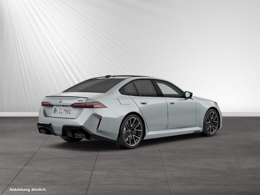 BMW M5 - Bild 2