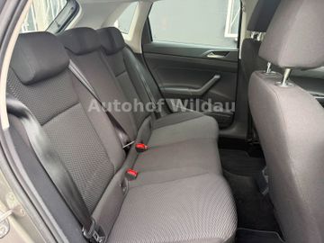 Volkswagen Polo - 12