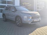 Mitsubishi Outlander 2.4 PHEV 4WD Intro Edition 360K*HUD*DA - Mitsubishi Outlander Gebrauchtwagen in München