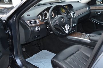 Mercedes-Benz E 350 T BlueTec 4Matic 7G-Tronic Avantgarde Edit