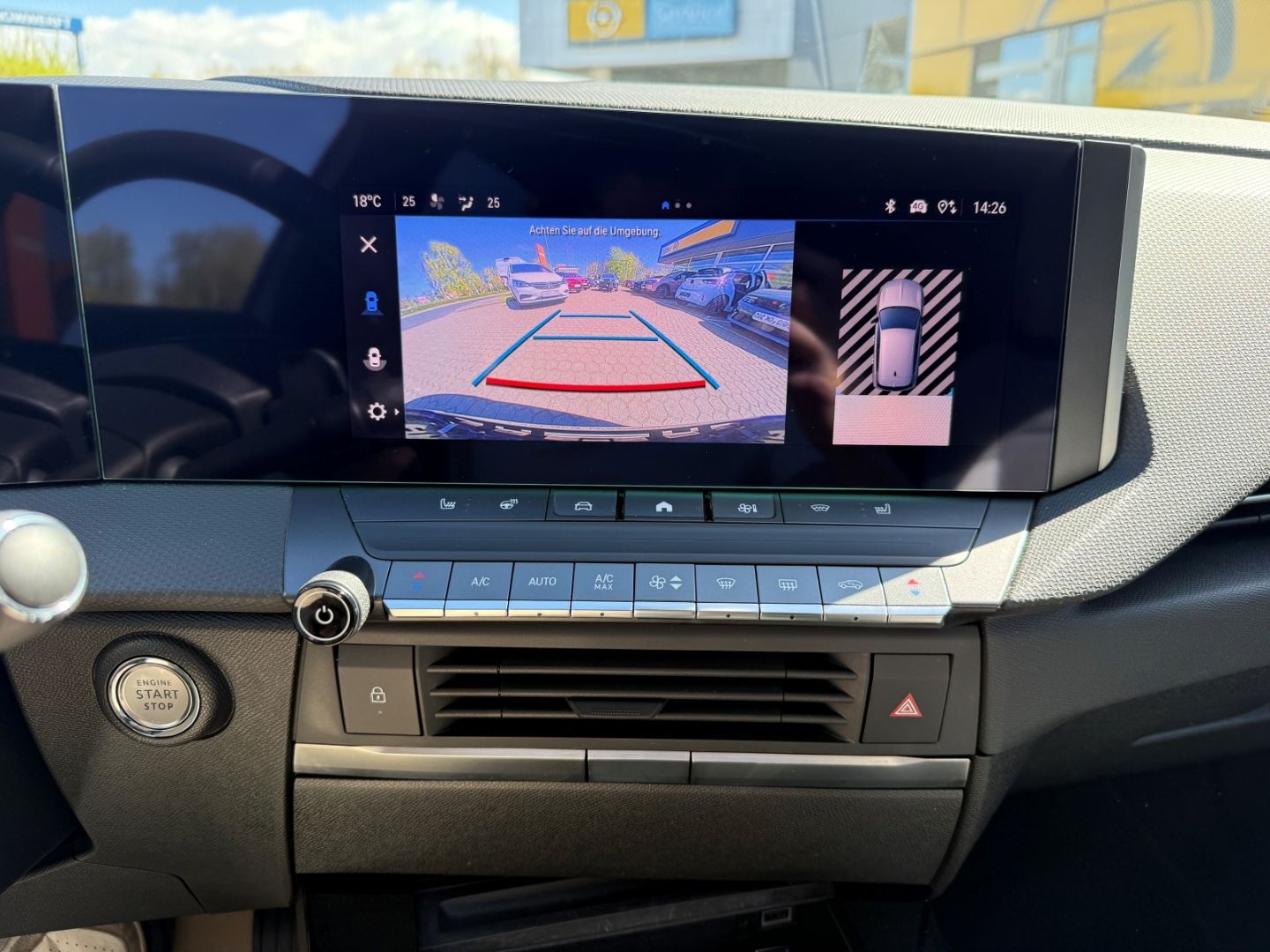 Fahrzeugabbildung Opel Astra L Elegance mit SHZ+LHZ+Kamera