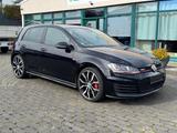 Volkswagen Golf GTI Performance BMT 2.0 TSI LED+SHZ+PDC+ - Volkswagen Golf: Schwarz, GTI