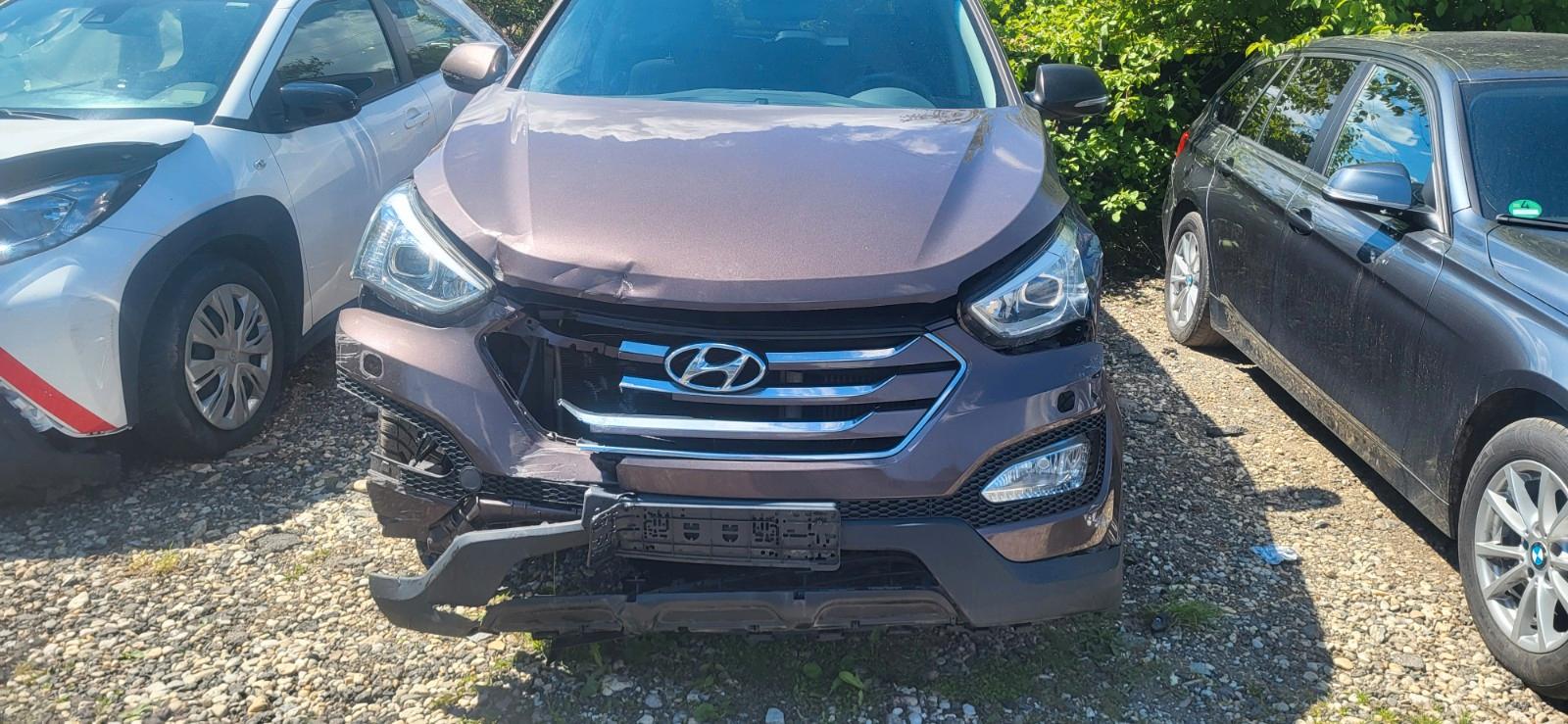 Hyundai SANTA FE 2.2 CRDi Style 4WD Automatik