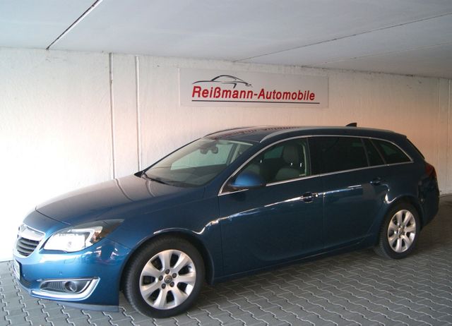 Opel Insignia A Sports Tourer, XENON, NAVI, SITZHEIZG