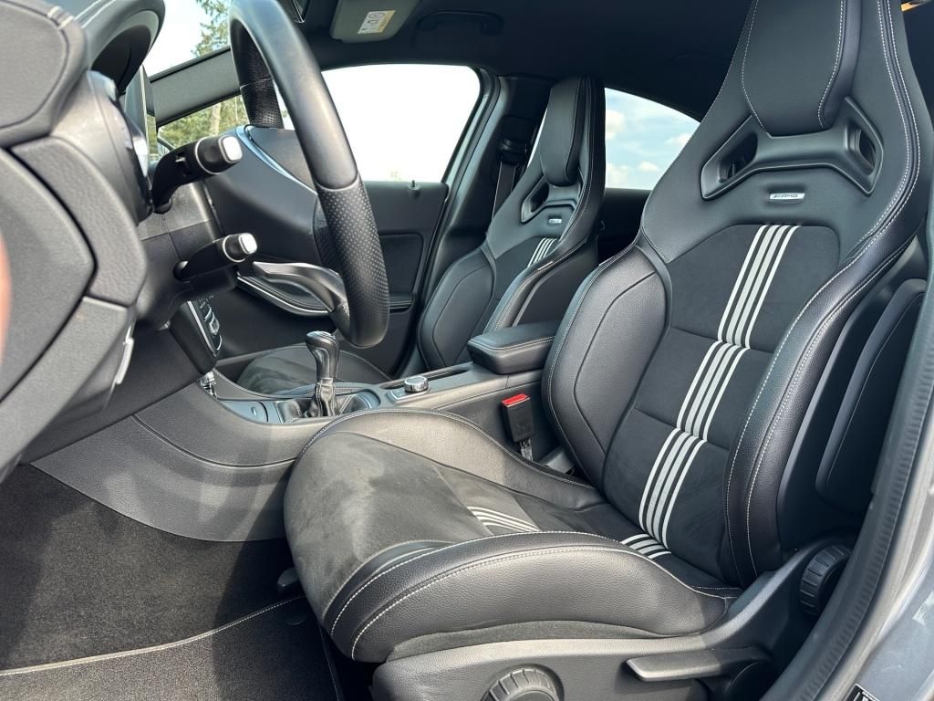 Fahrzeugabbildung Mercedes-Benz A 180 AMG Navi LED SHZ Ambie. Sport RDK CD