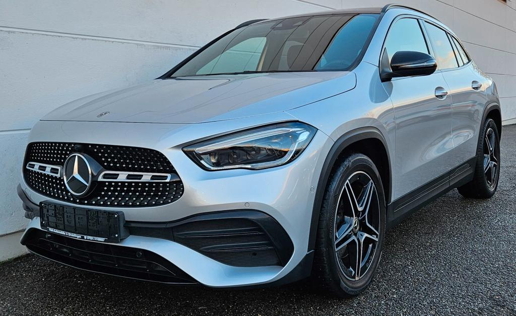 Mercedes-Benz GLA 180