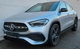 Mercedes-Benz GLA 180d*AMG LINE*NIGHT*PANO*KAM*MBEAM*AMBIENTE* - silberne Mercedes-Benz GLA 180